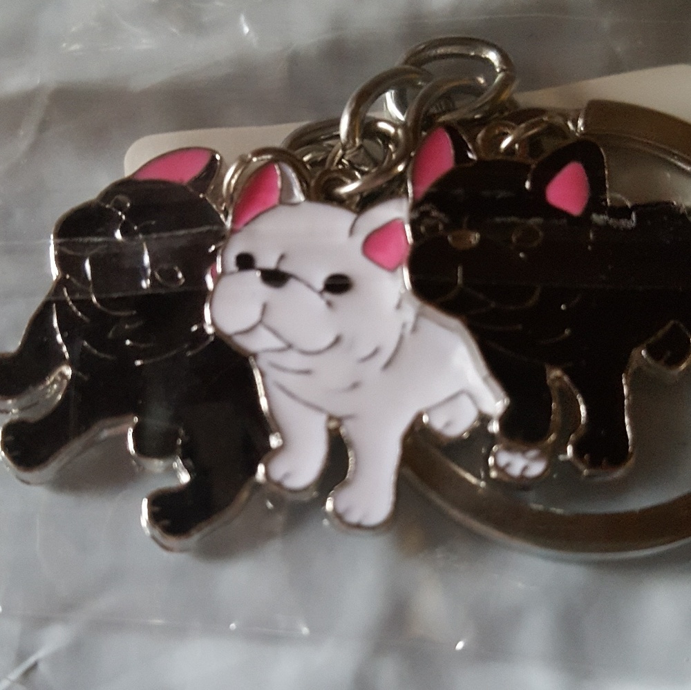 NEW Bulldog  KEYCHAIN